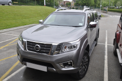 Nissan Navara 2016 Rosen headrests 001