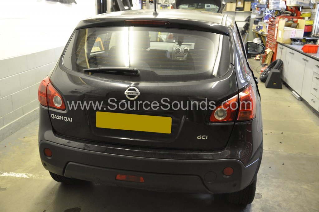 Nissan Qashqai 2008 bluetooth upgrade 002