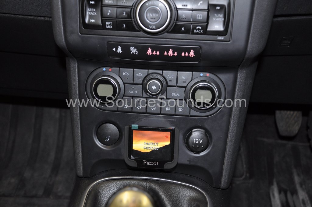 Nissan Qashqai 2008 bluetooth upgrade 004