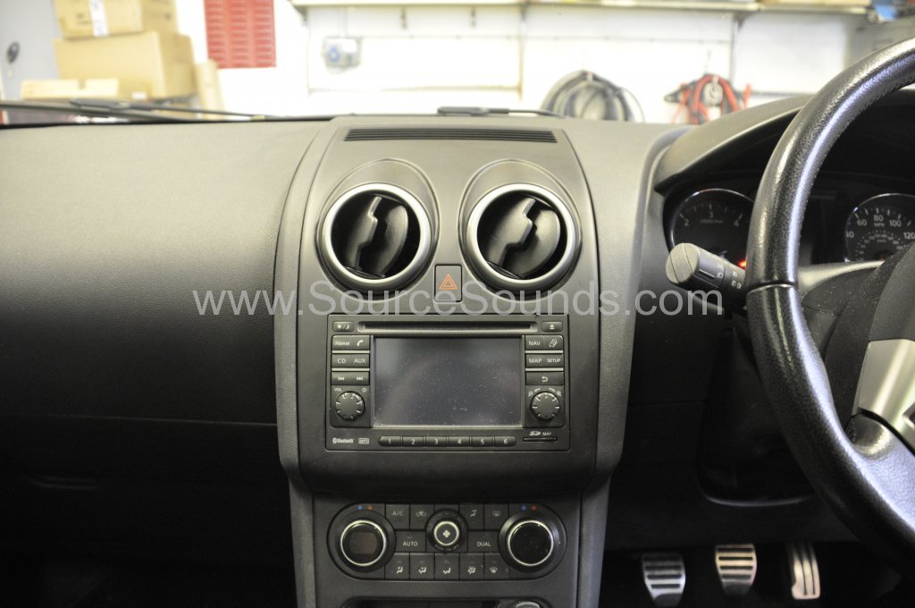 Nissan Qashqai 2011 navigation upgrade 004