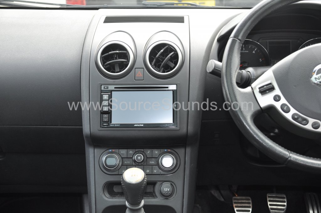 Nissan Qashqai 2011 navigation upgrade 005