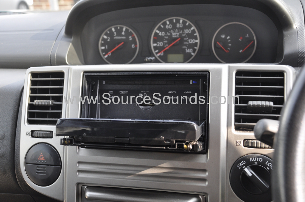 Nissan Xtrail 2005 navi upgrade 009