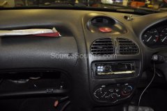 peugeot-206-audio-upgrade-001