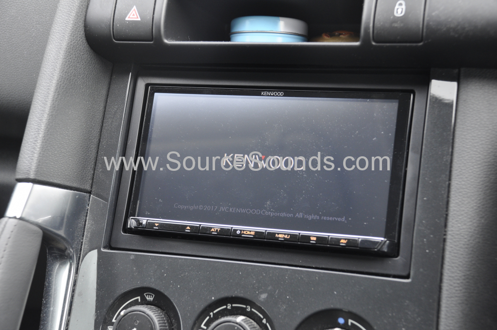 Peugeot 3008 2012 DAB stereo upgrade 003