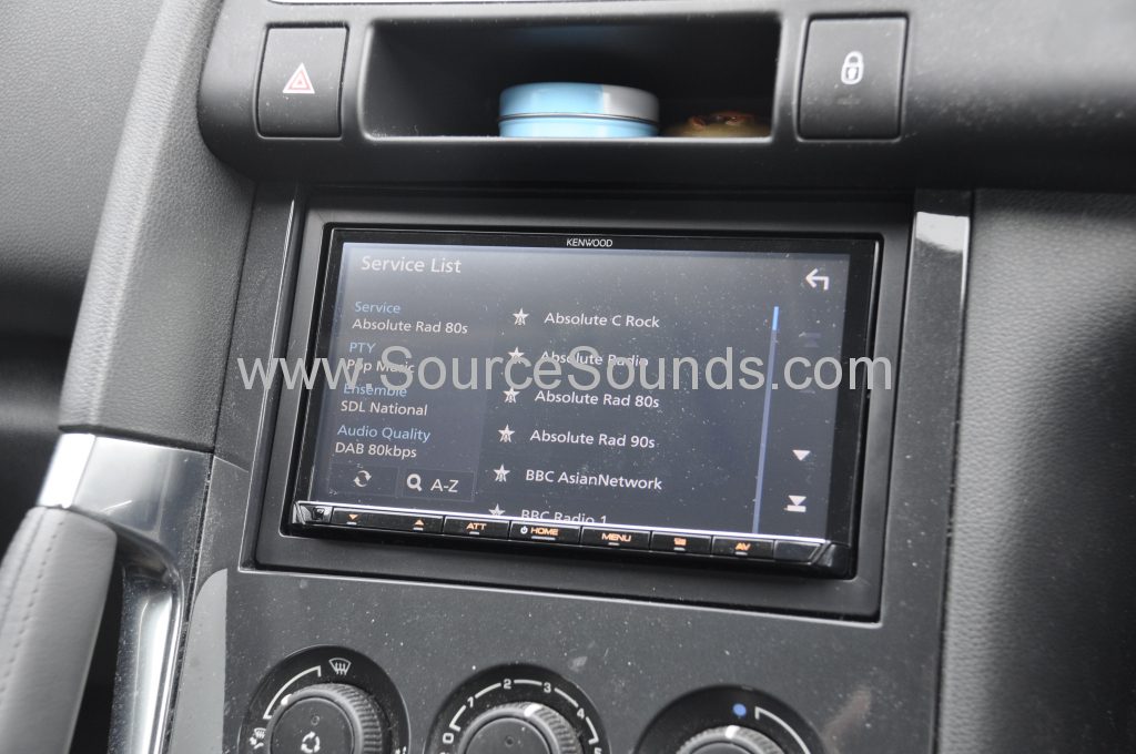 Peugeot 3008 2012 DAB stereo upgrade 006