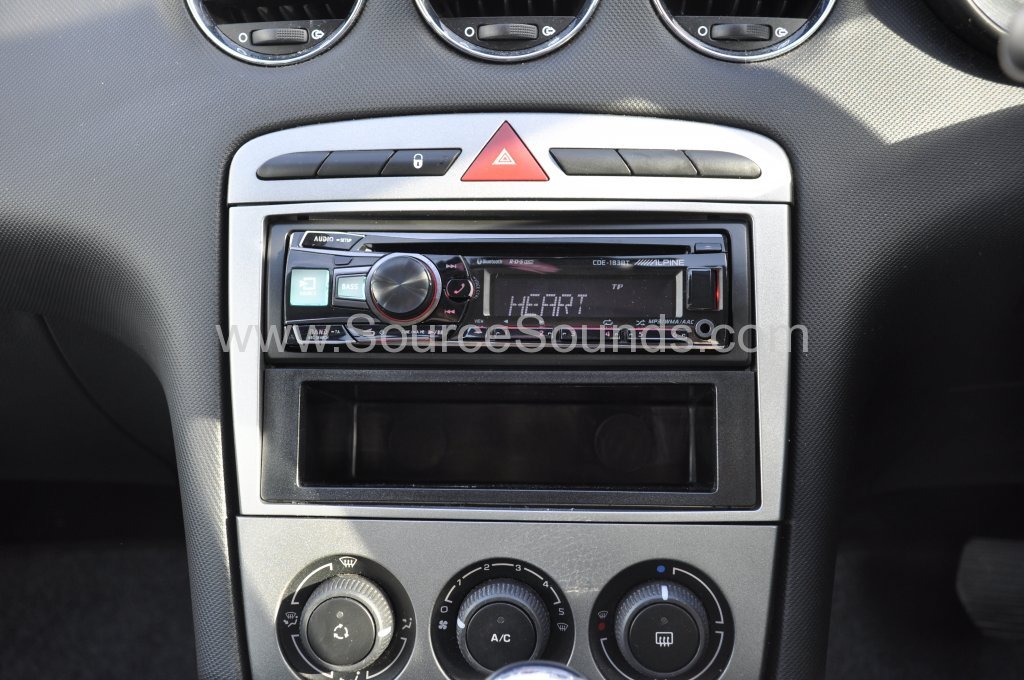 Peugeot 308 2008 stereo upgrade 005