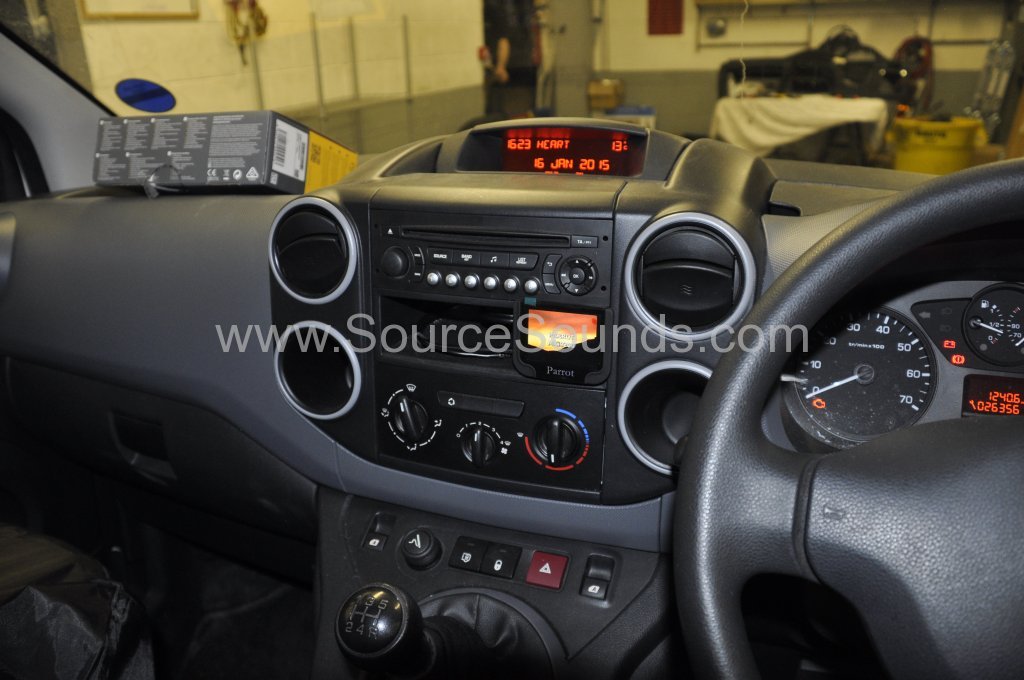 Peugeot Partner 2013 bluetooth upgrade 003