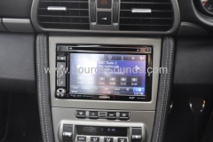 Porsche 997 2006 DAB upgrade 004