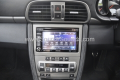 Porsche 997 2006 navigation upgrade 008