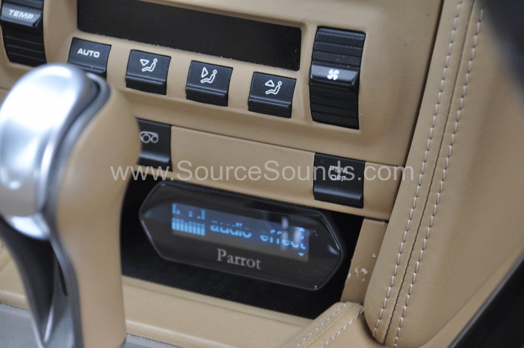 Porsche Carrera 4s bluetooth upgrade 008