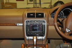 Porsche Cayenne 2006 navigation upgrade 003