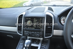 Porsche Cayenne 2013 reverse camera upgrade 003