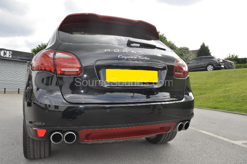 porsche-cayenne-2013-reverse-camera-upgrade-002