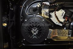 porsche-cayman-2007-audio-upgrade-007