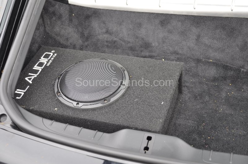 porsche-cayman-2007-audio-upgrade-011 porsche-cayman-2007-audio-upgrade-011