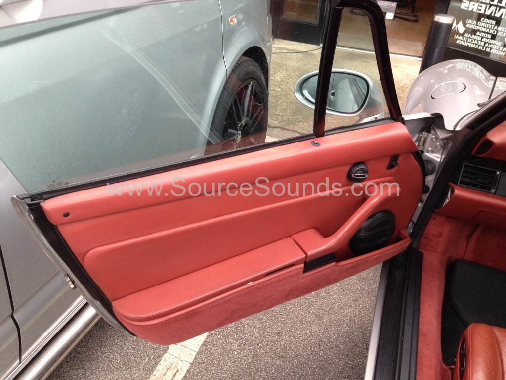 Porsche 993 Targa 1997 audio upgrade 003 Porsche 993 Targa 1997 audio upgrade 003