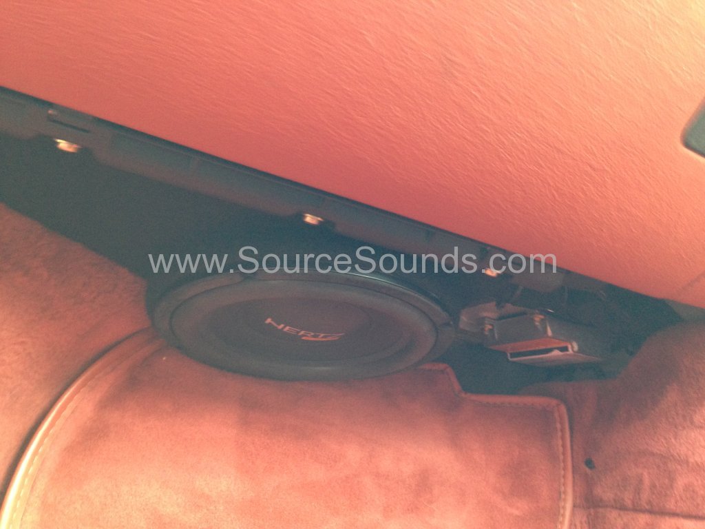 Porsche 993 Targa 1997 audio upgrade 007 Porsche 993 Targa 1997 audio upgrade 007