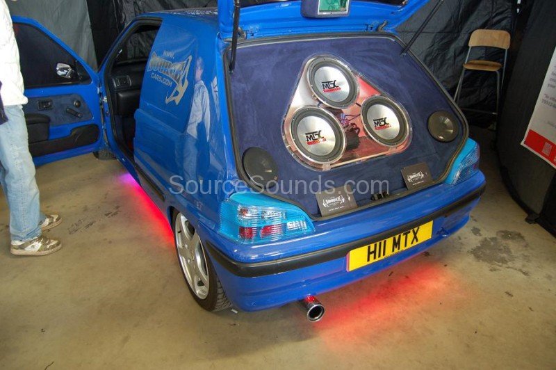 Peugeot_106_Van_Sourceresizedudio_Sheffield_Source_Sounds1