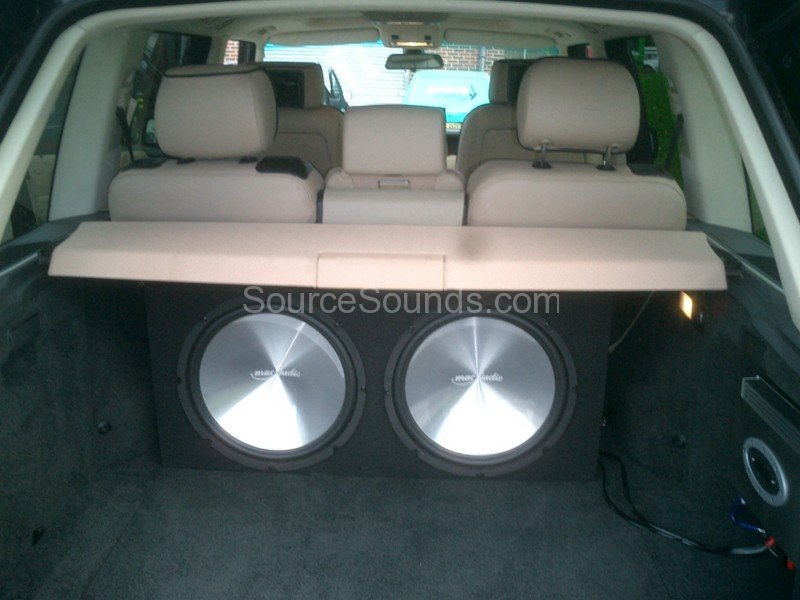 Range_Rover_JamesSource_Sounds_Sheffield_Car_Audio164