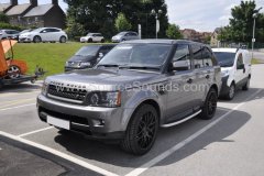 Range Rover Sport 2010 Rosen DVD headrest upgrade 001