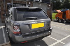 Range Rover Sport 2010 Rosen DVD headrest upgrade 002