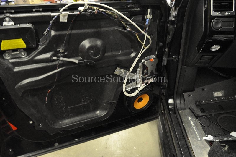 range-rover-supercharged-boot-install-004-jpg