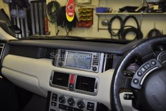 range-rover-vogue-2004-navigation-upgrade-002
