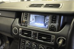 Range Rover Vogue 2007 reverse camera upgrade 006.JPG
