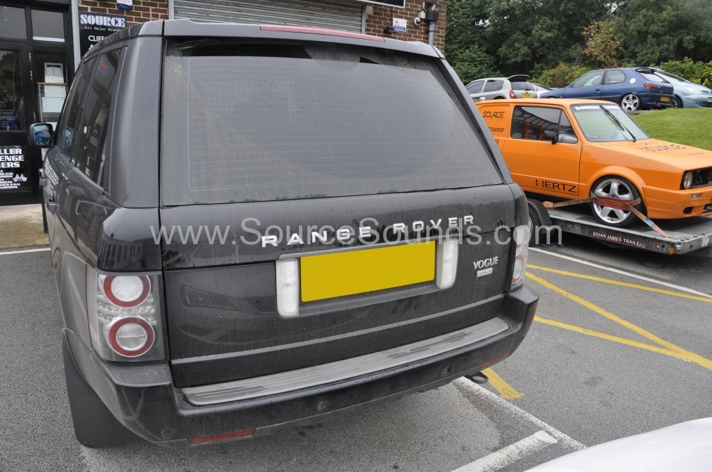 Range Rover Vogue 2010 reverse camera 002