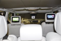 range-rover-autobiography-2009-rosen-headrest-screens-008