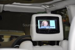 range-rover-autobiography-2009-rosen-headrest-screens-012