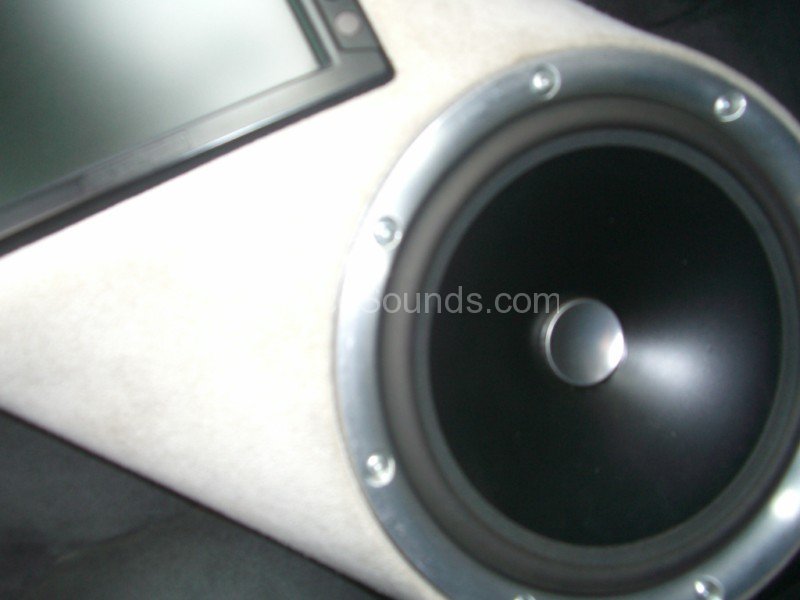 Renault_Clio_Sourcee_Sounds_Sheffield_Car_Audio5