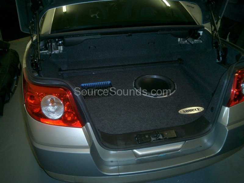 Renault_Megane_cabriolet_boot_build_Source_Sounds_Sheffield_Car_Audio14