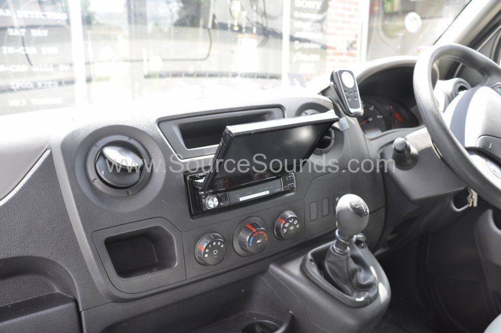 Renault Master 2014 navigation upgrade 004