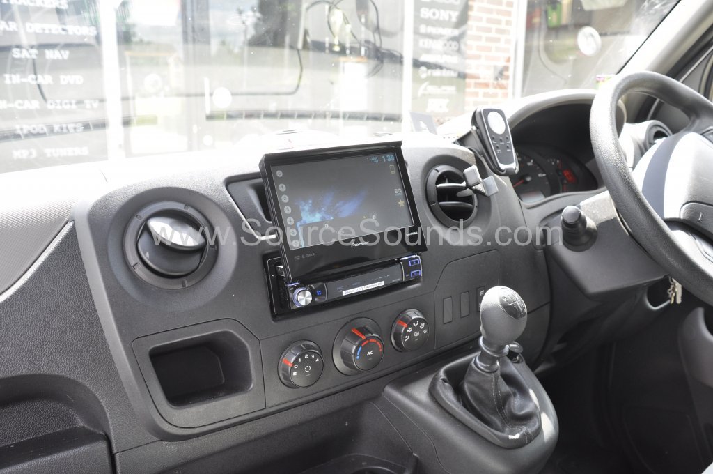 Renault Master 2014 navigation upgrade 006