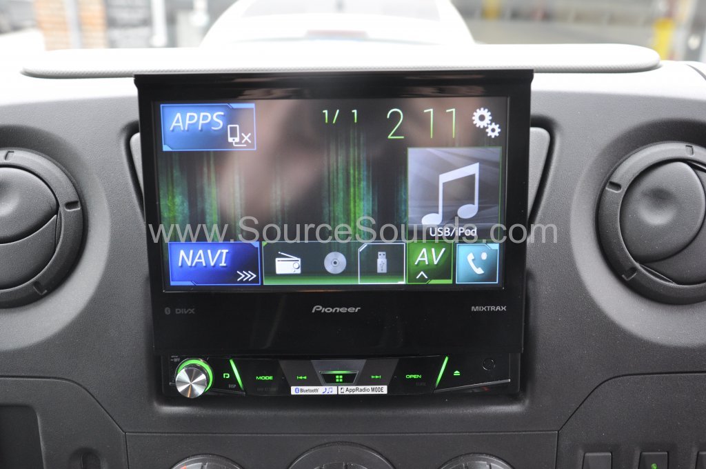 Renault Master 2015 navigation upgrade 004