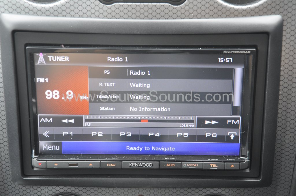 Renault Megane 2005 navigation upgrade 004