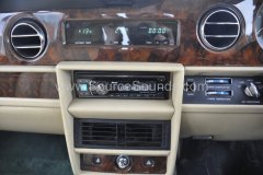 Rolls Royce 1984 DAB upgrade 006.JPG