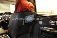 Rolls Royce Ghost 2010 rear screens 007.JPG