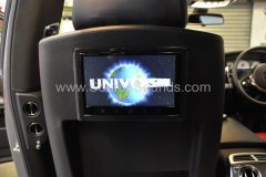 Rolls Royce Ghost 2010 rear screens 008.JPG