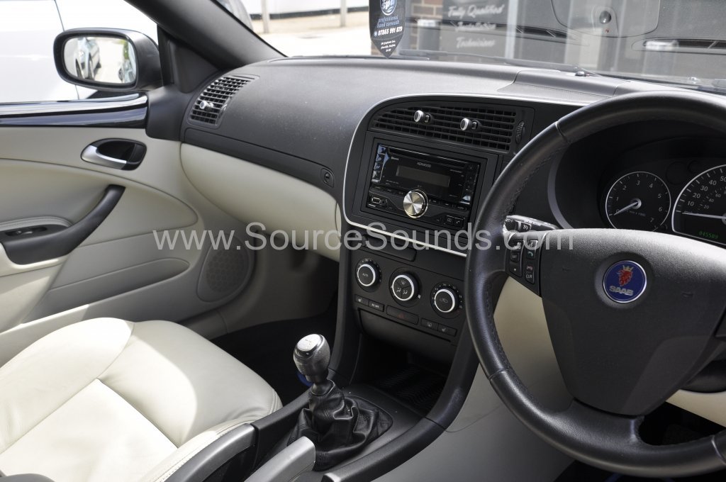 Saab 93 2009 stereo upgrade 003