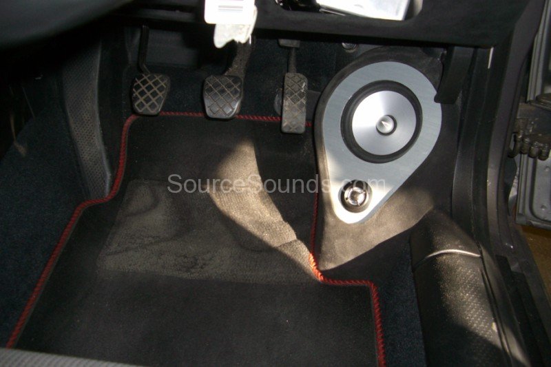 Seat_Leon_BBG_Demo_Car_Sounds_Sheffield_Car_Audio34