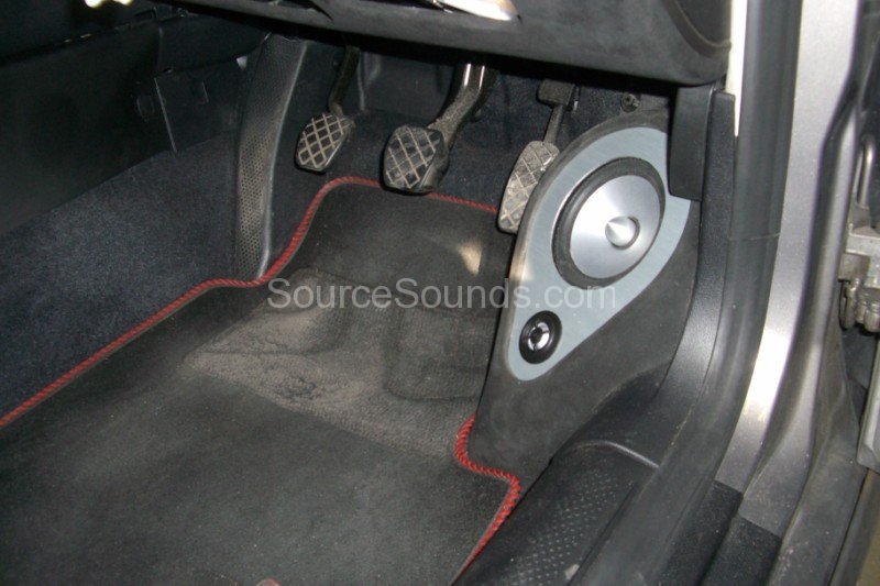 Seat_Leon_BBG_Demo_Car_Sounds_Sheffield_Car_Audio35