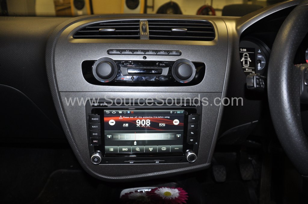 Seat Leon 2007 screen upgrade 005