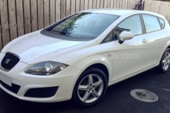 Seat Leon 2010 audio upgrade 001.JPG