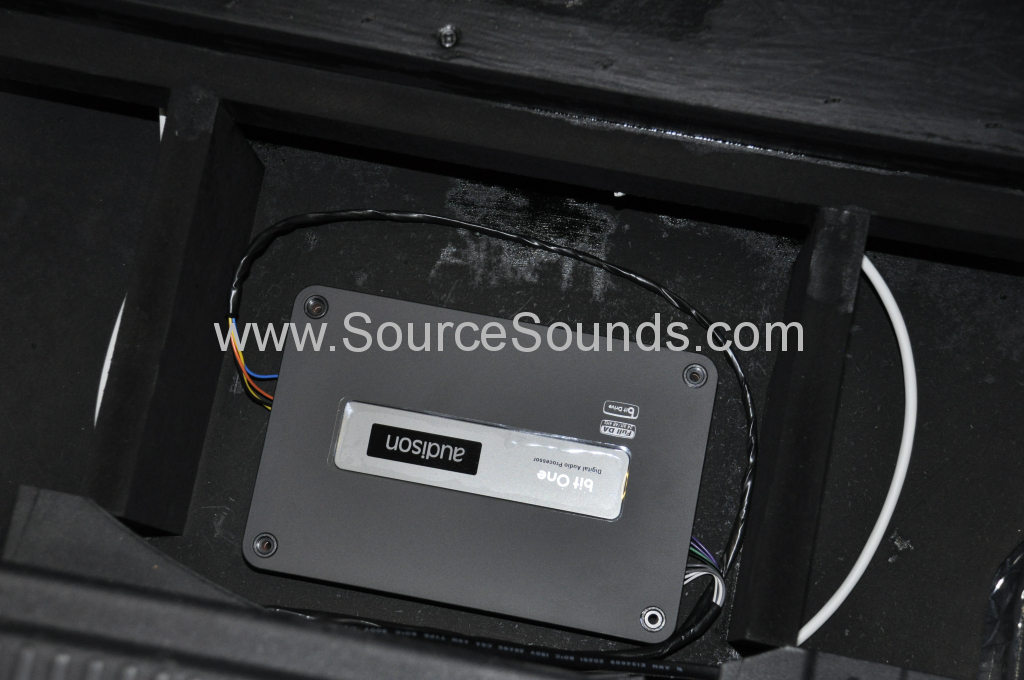 Skoda Octavia VRS 2013 audio upgrade 007