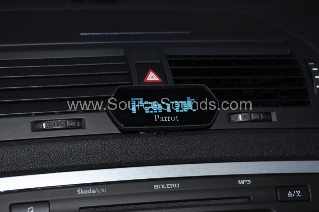 Skoda VRS 2010 bluetooth upgrade 005