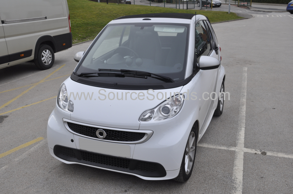 Smart ForTwo 2013 stereo upgrade 001
