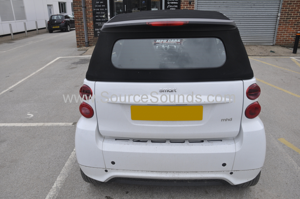 Smart ForTwo 2013 stereo upgrade 002