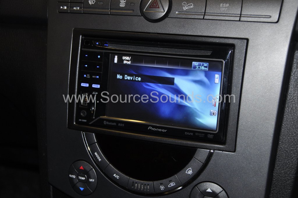 Ssangyong Rexton 2008 screen upgrade 003